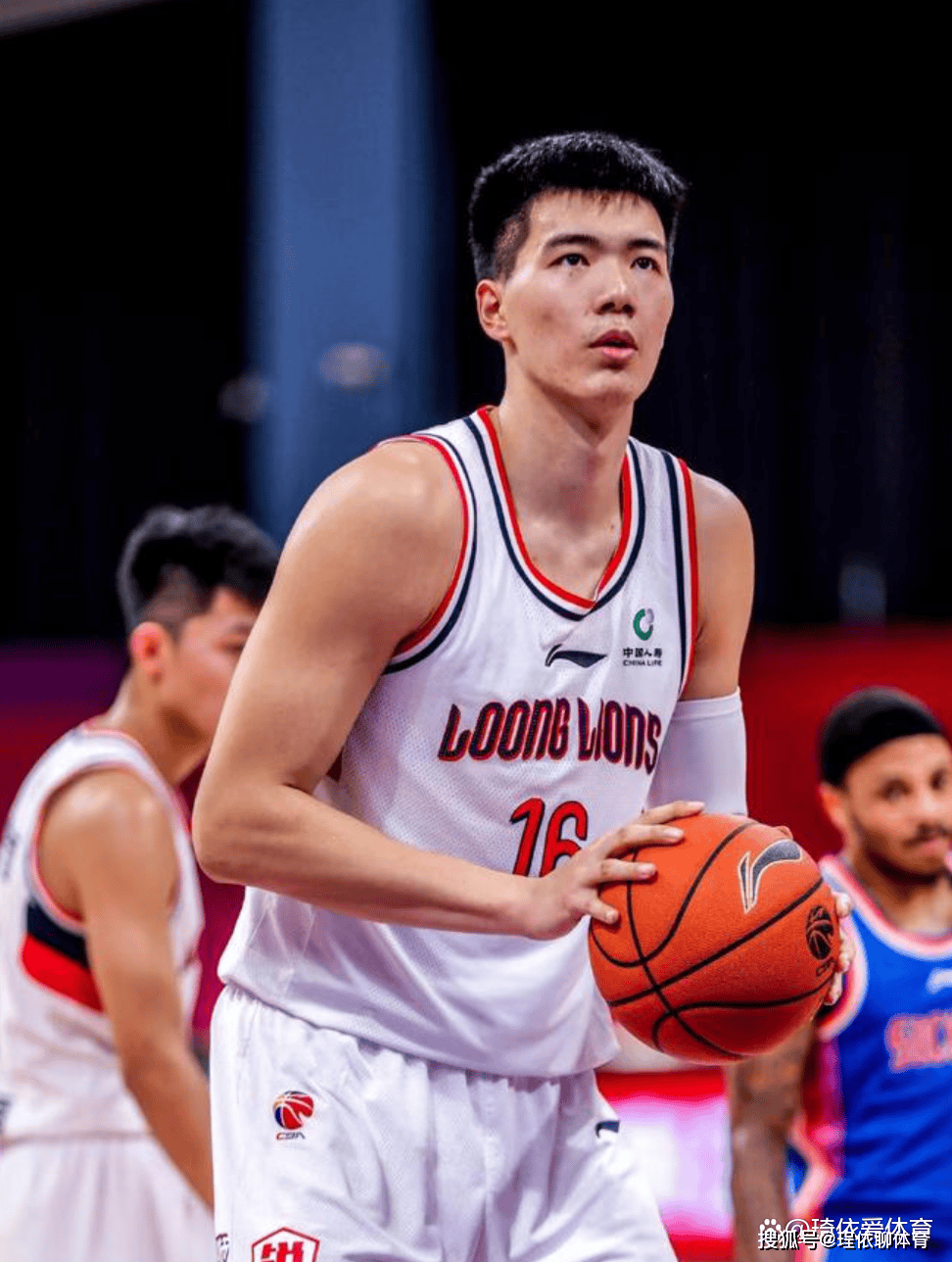 CBA风云：上海偷签焦泊乔，辽宁三外援集体被跑路，这剧情真刺激
